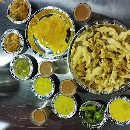 Iscon Gathiya - Authentic Gujarati Bites | Gandhinagar