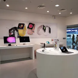 iStore (Infiniti Mall)