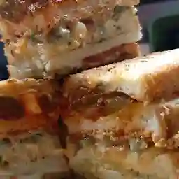 Jai-Bhole Dabeli and Sandwich