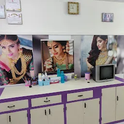 Jai Meeras Beauty Parlour (Bridal Makeup Beauty Salon Spa, Tamil Cinematic Makeup Artist, Pedicure)
