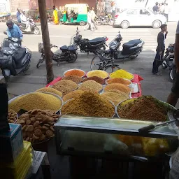 Jai Shree Shyam Samosa Kachori Bhandar