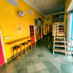 Jaipur Jantar Hostel