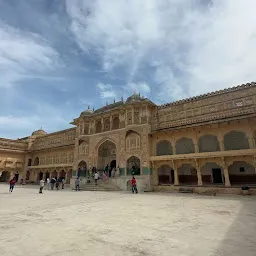 Jaipur Sightseeing Taxi - Rajasthan Tour Cabs