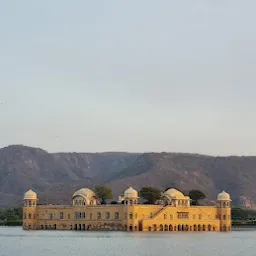 Jaipur Sightseeing Tour & Taxi (A unit of Rajasthan Incredible Tours)