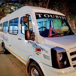 Jaipur Tempo Traveller