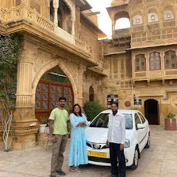 Jaipur tours