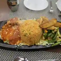 The Indian Curry House