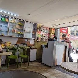 Janta Kachori & Cafe
