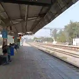 Jaunpur city station yard