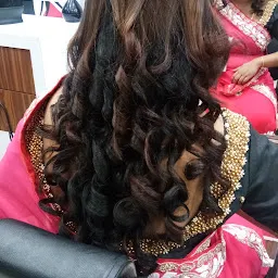 Jawed Habib Hair And Beauty Parlour