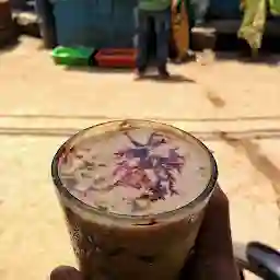 Jhola sahi lassi centre