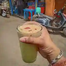 Jhola sahi lassi centre