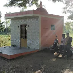 jhopada maharaj temple
