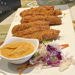 Jonahs Bistro, Palavakkam (ECR)