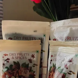 JR Spice Nuts