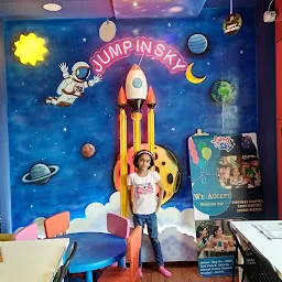 Jump in Sky - Kids play, Party & Waffle Café