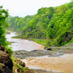 Juna Ghanta Waterfall