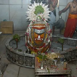 जयश्री उज्जैनवीर् temple सुराणा