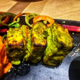 KAILASH PARBAT - Pure Vegetarian Restaurant