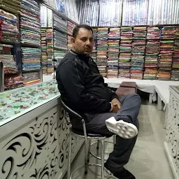 Kailash Sabzi Market