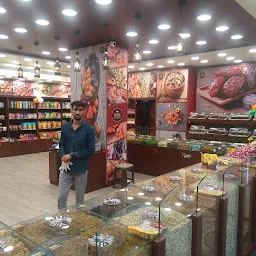 Kailash Super Market