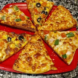 Kaju's Pizza