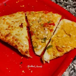 Kaju's Pizza