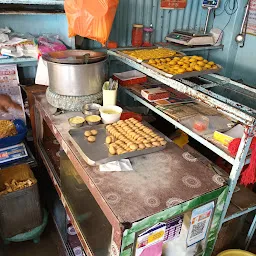 Kaka mishtan bhandar