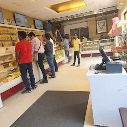 Kakada Ramprasad Sweets and Chaats