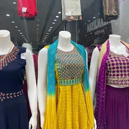 Kalanjiyam Boutique (Branch 1)