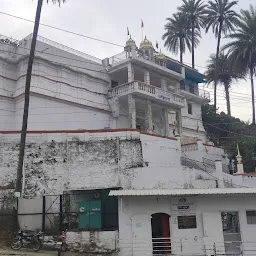 Kanch ka Mandir, Digambar Jain Mandir and Dharmshala