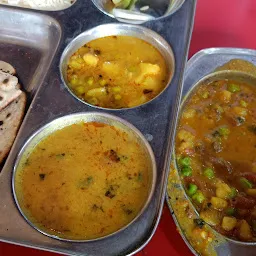 Kanha Makhan Family Restaurant