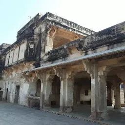 Karn Mahal