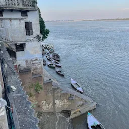 Kashi Ganga river boat service