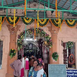 Kashivishweshwar Temple - Navnath