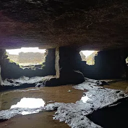 Kaundinya Arahant Bhikkhu Cave