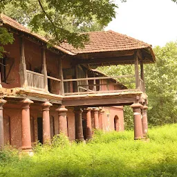 Kavalappara Palace