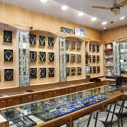 Kaveri Jewellers