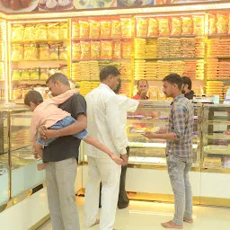 Kaveri Sweets