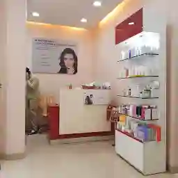 Kaya Clinic - Skin & Hair Care (Law College Road, Pune) - Pune -  Maharashtra 
