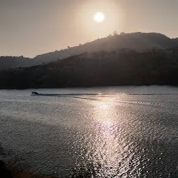 Kayalana Lake