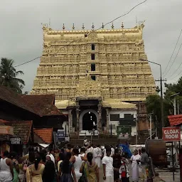 Keezha Thiruvenkatanathapuram Temple