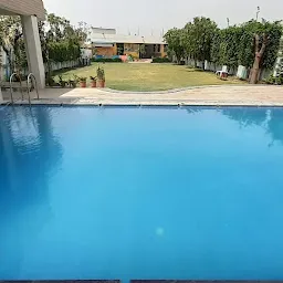 Kesar Resort & Swimming pool