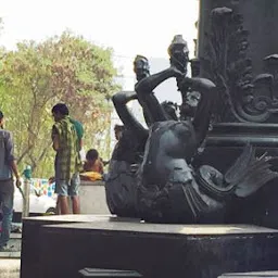 Khada Parsi Statue