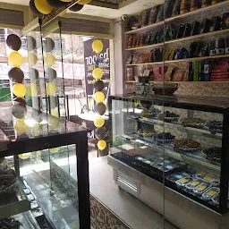 Khajoor Store