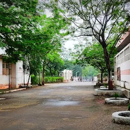 Khandesh College Education Society's Moolji Jaitha College