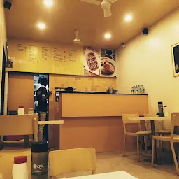Khandoli Cafe
