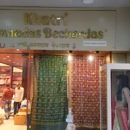 Khatri Jamnadas Bechardas: Bandhani Shop in Mumbai