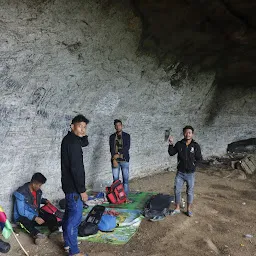 Khoupum Cave