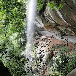 Khoupum Cave